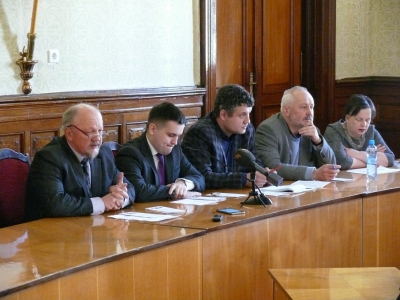 Обговорено взаємини влади та інститутів громадянського суспільства